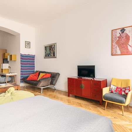 Bright & Spacious Loft With Basilica View Budapest Eksteriør billede