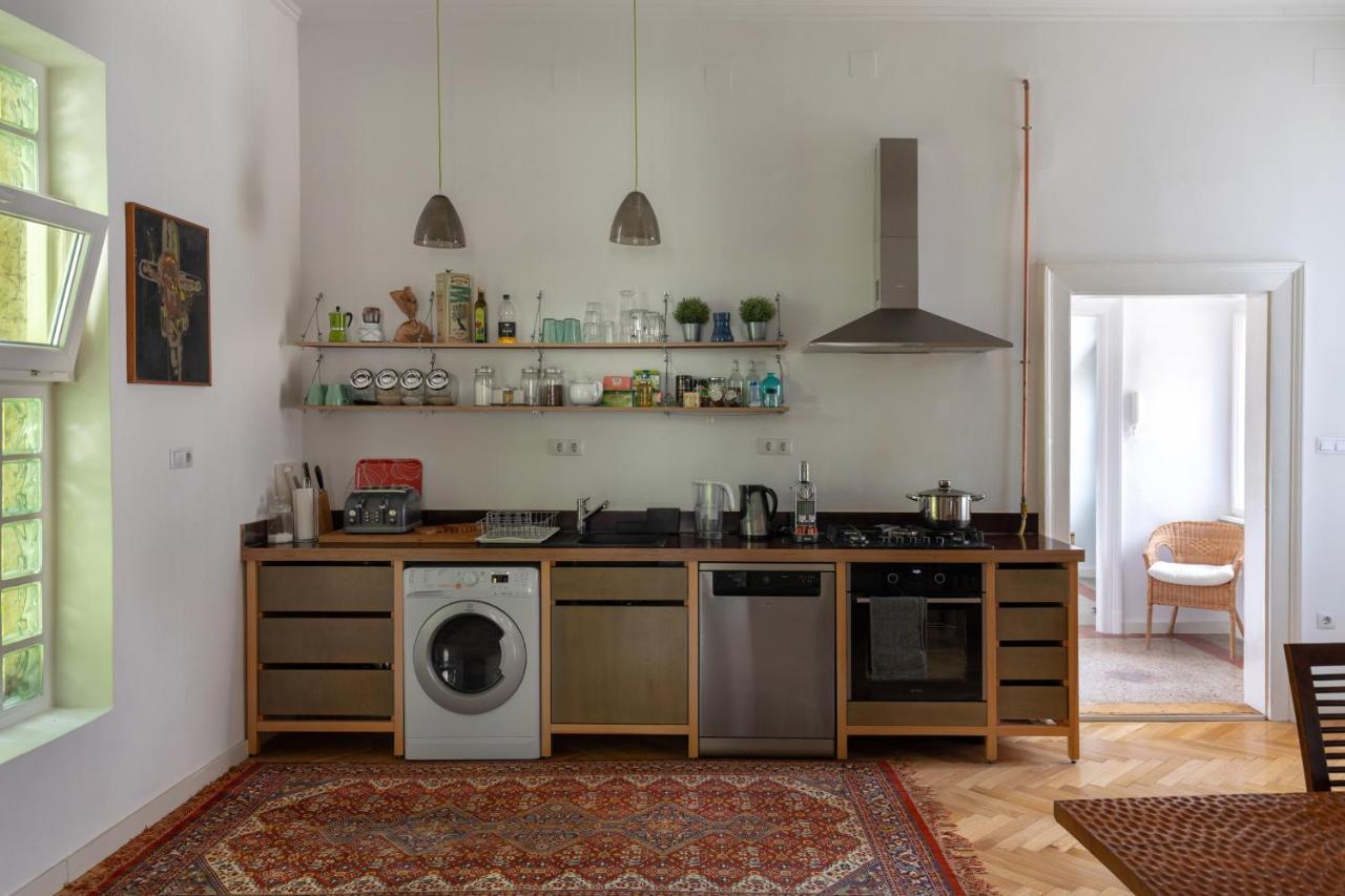 Bright & Spacious Loft With Basilica View Budapest Eksteriør billede