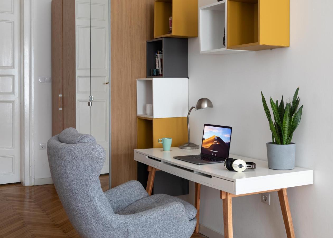 Bright & Spacious Loft With Basilica View Budapest Eksteriør billede