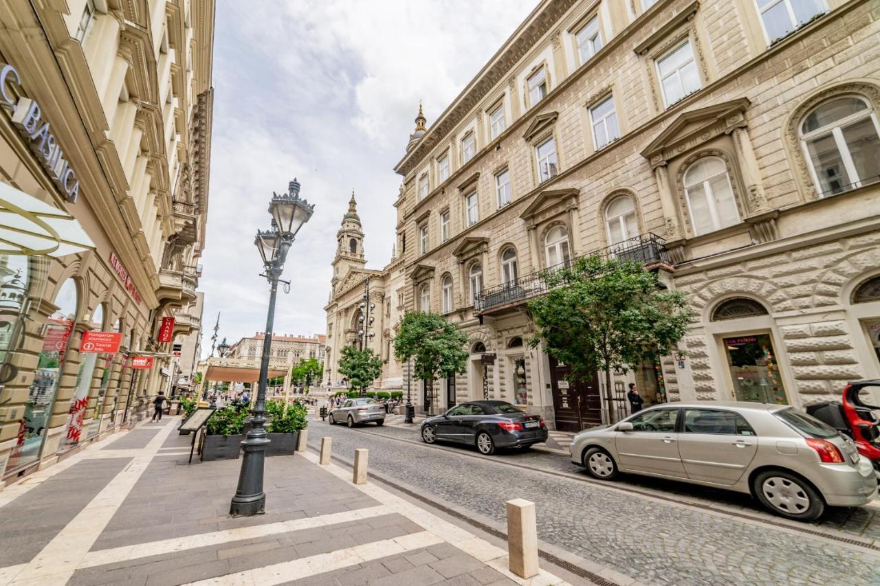 Bright & Spacious Loft With Basilica View Budapest Eksteriør billede