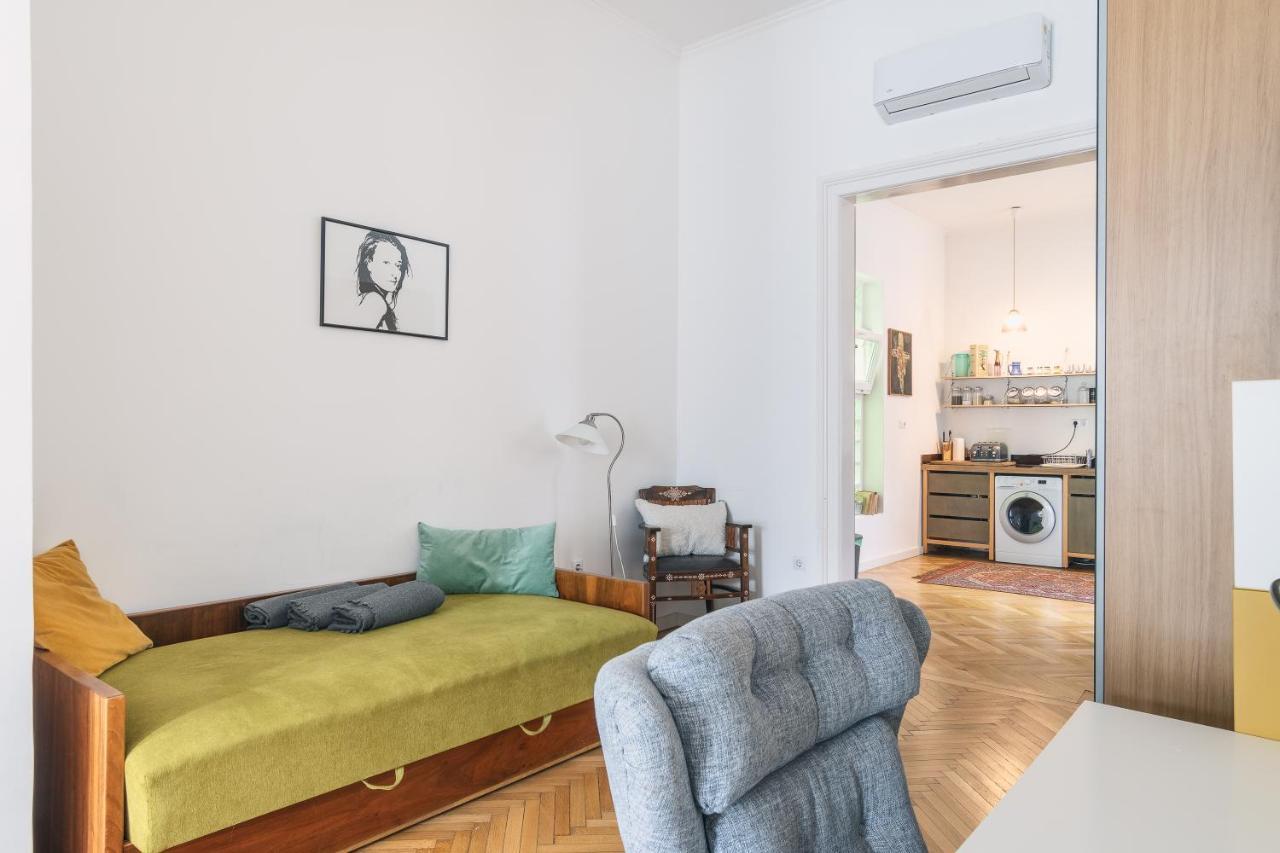 Bright & Spacious Loft With Basilica View Budapest Eksteriør billede